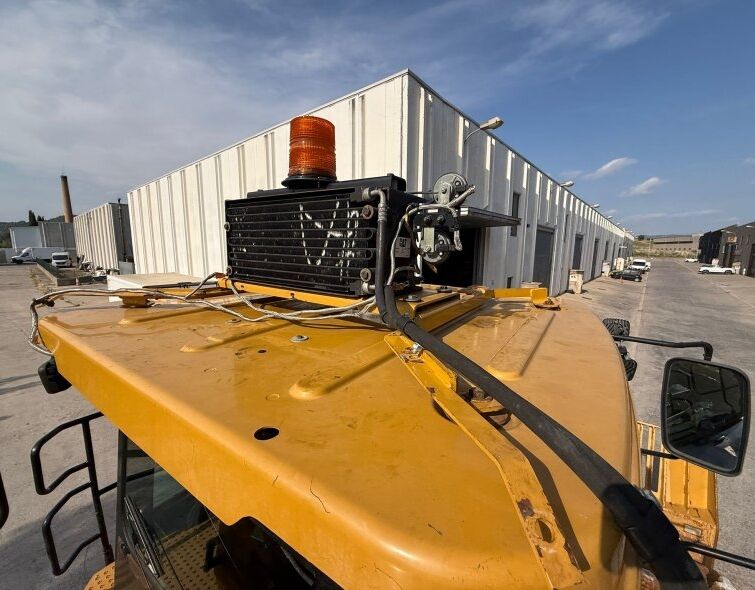 CATERPILLAR  826K **WASTE COMPACTOR**